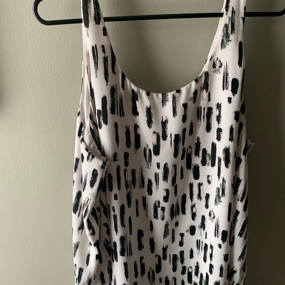 12 Reversible Reitmans Blouse - Picture 9 of 12